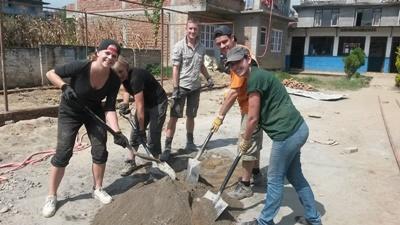 Projects Abroad Schulferien - Special in Nepal Freiwillige im Katastrophenhilfe - Projekt in Nepal