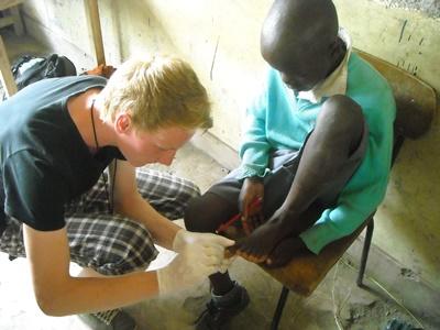 Medizin - Praktikum in Kenia Medizin - Praktikum in Kenia