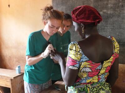 Schulferien – Special Public Health in Togo Leiste Freiwilligenarbeit und sammle wertvolle medizinische Praxiserfahrung in deinen Sommerferien in Togo
