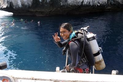 Projects Abroad Freiwillige im Naturschutz-Projekt in Thailand Freiwillige von Projects Abroad vor dem Tauchen
