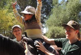 Projekte in Südamerika - Bolivien : Schulferien - Specials - Sozialarbeit Eine Therapiestunde im Pferdetherapie - Projekt in Bolivien, an dem du als Schüler/in im Schulferien - Special teilnehmen kannst.