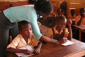 Projekte in Afrika - Ghana : Unterrichten Unterstütze Schüler/innen in Ghana beim Erlernen der Englischen Sprache, damit sie in den Unterrichtsstoff der Klassenstufen ab 12 Jahren besser bewältigen können.